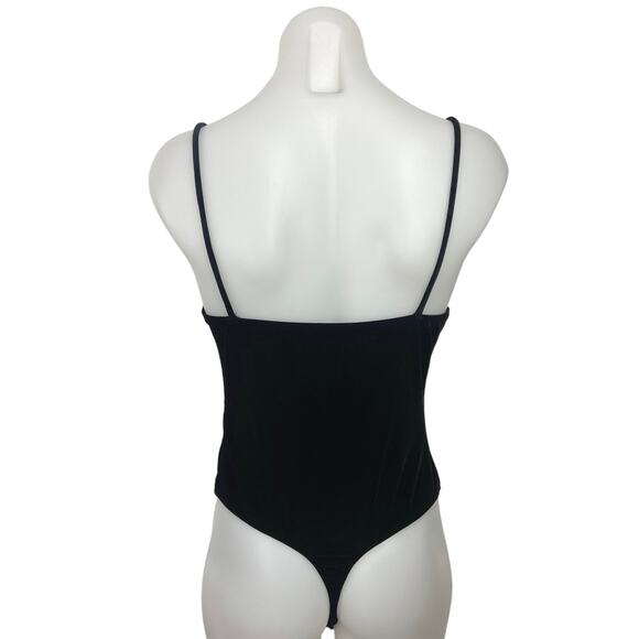 Urban Outfitters Women's Black Spaghetti Straps V-Neck One Piece Bodysuit Size M - Picture 2 of 5